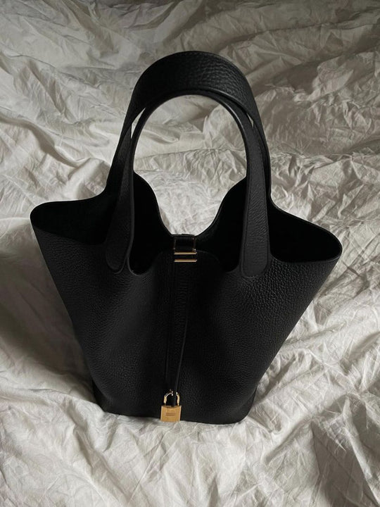 Xanthe Stylische Tasche mit Goldakzent