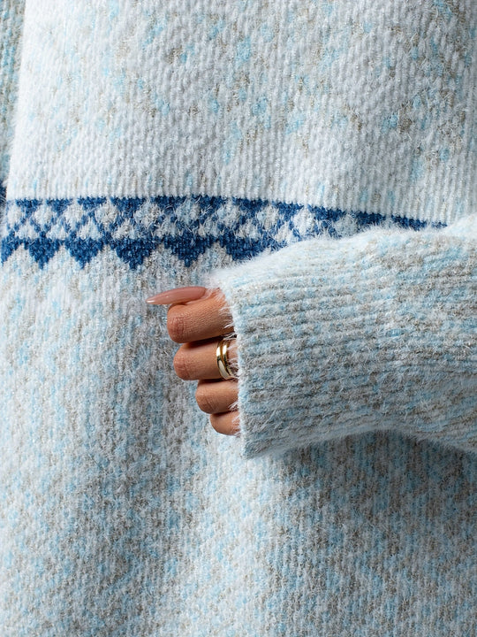 Elsa Niedlicher Pullover mit Schneeflocken Muster